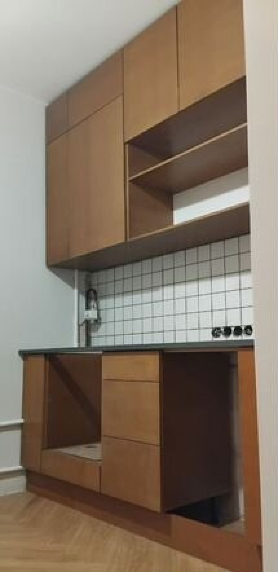 Кухни из фанеры на заказ – изготовление под размер