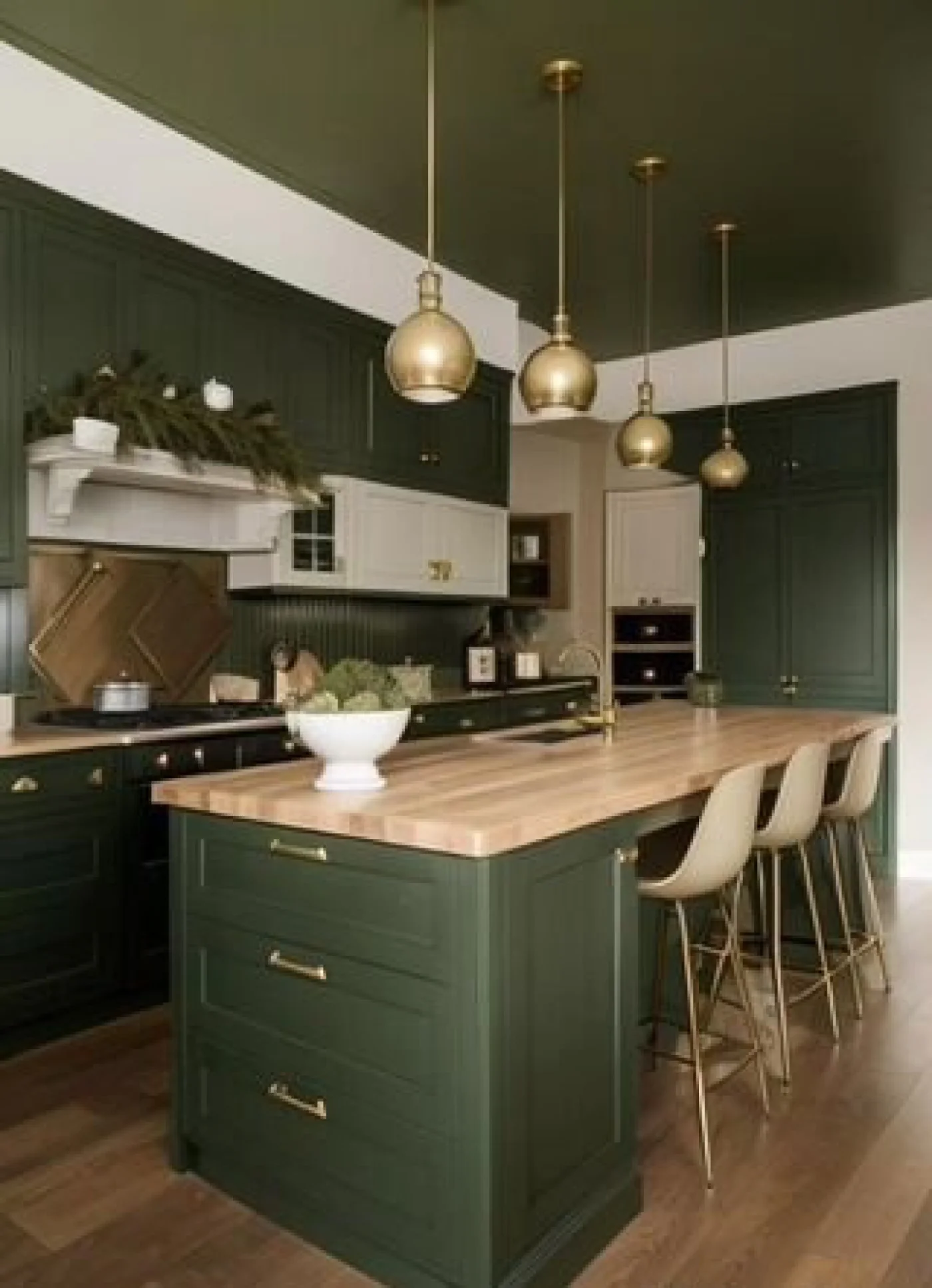 Кухня на заказ в рассрочку от мебельной фабрики