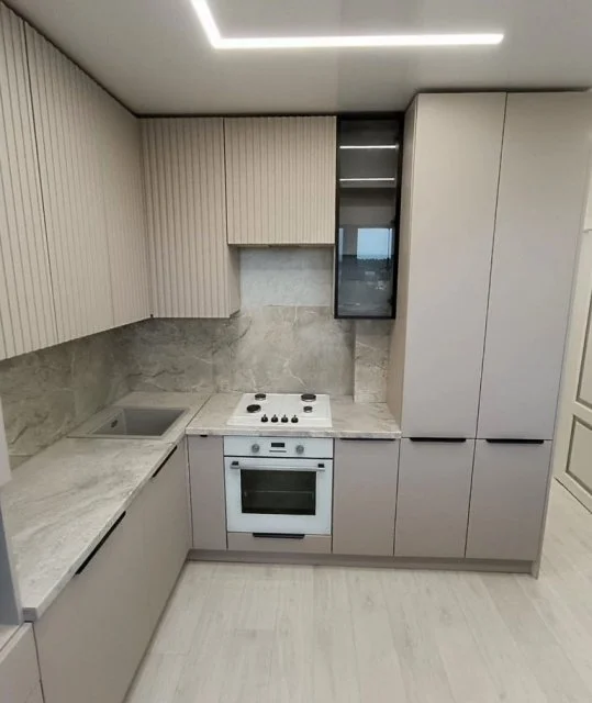 Угловая кухня на заказ